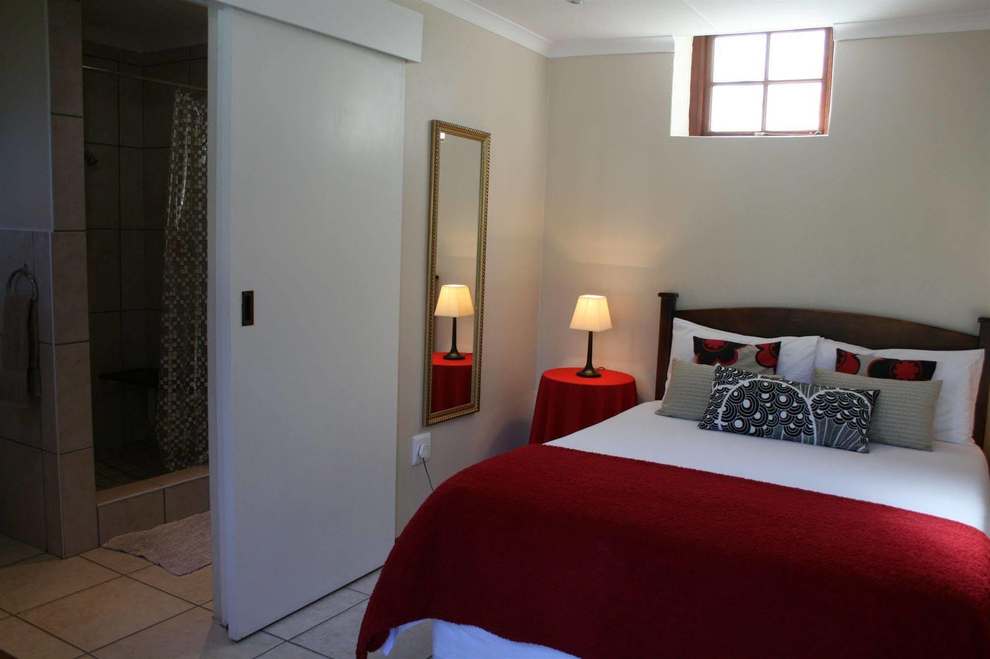 88 Baron Reede 3* Oudtshoorn
