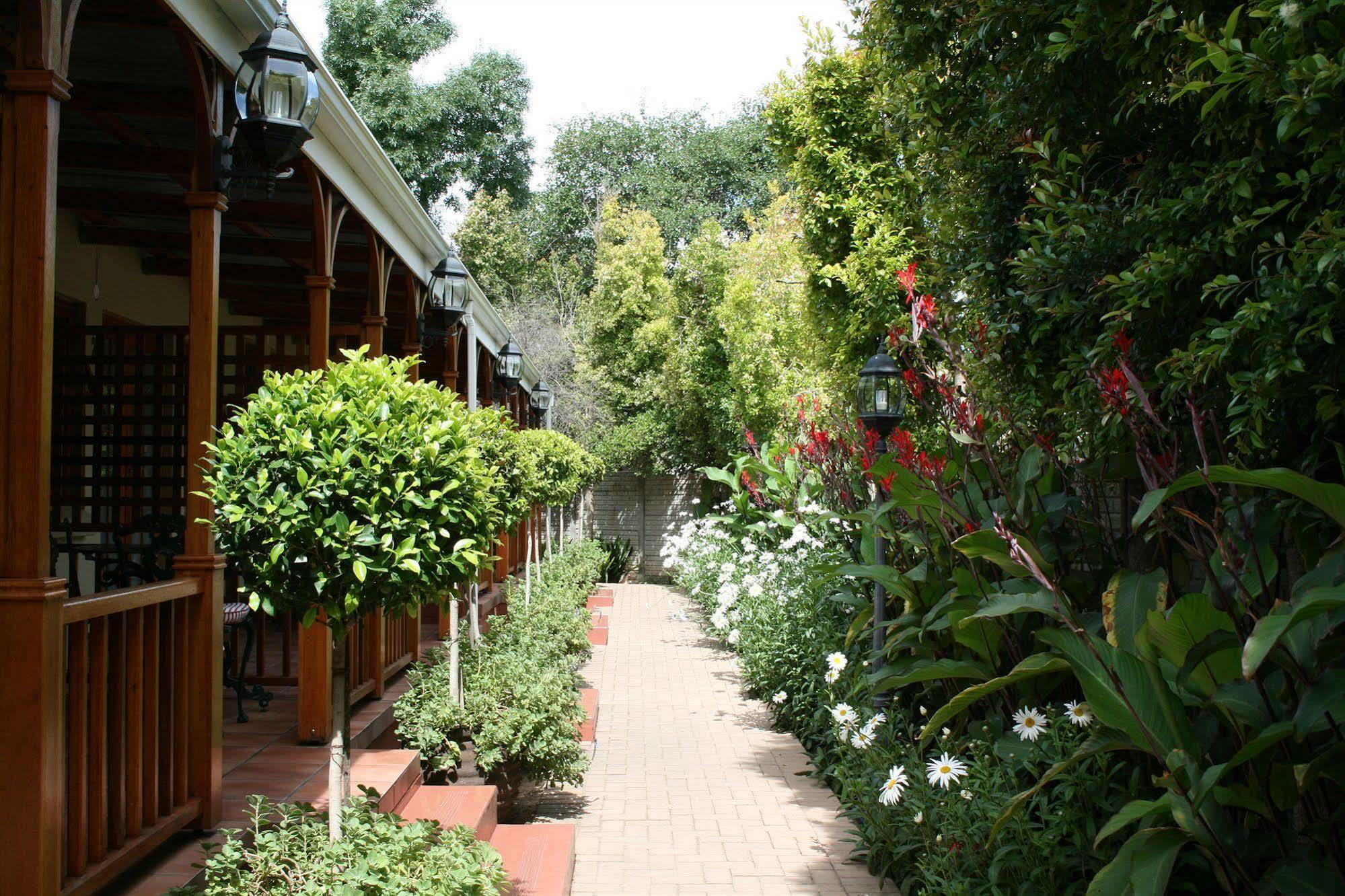 88 Baron Reede Guest house Oudtshoorn